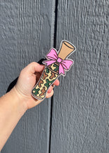 Load image into Gallery viewer, Duck Call W/Bow
