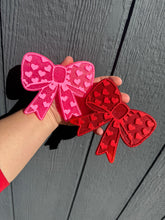 Load image into Gallery viewer, Bow W/Hearts
